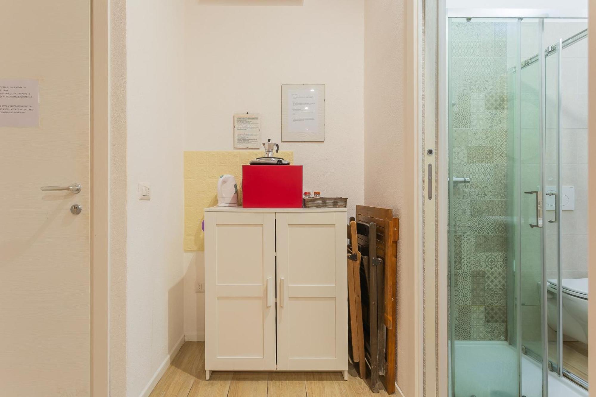 Red Rooms By Wonderful Italy 바리 외부 사진